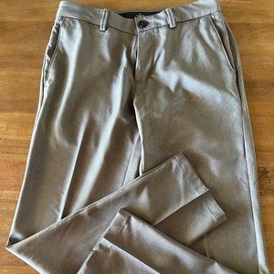 Haggar H26 Performance Slacks Mens 30x30 Gray Flat Front Dress Pant Straight Leg